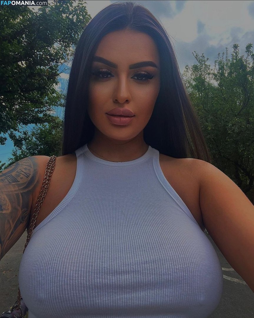 _b_miruna / k.miruu Çıplak OnlyFans  Sızdırılmış Fotoğraf #2