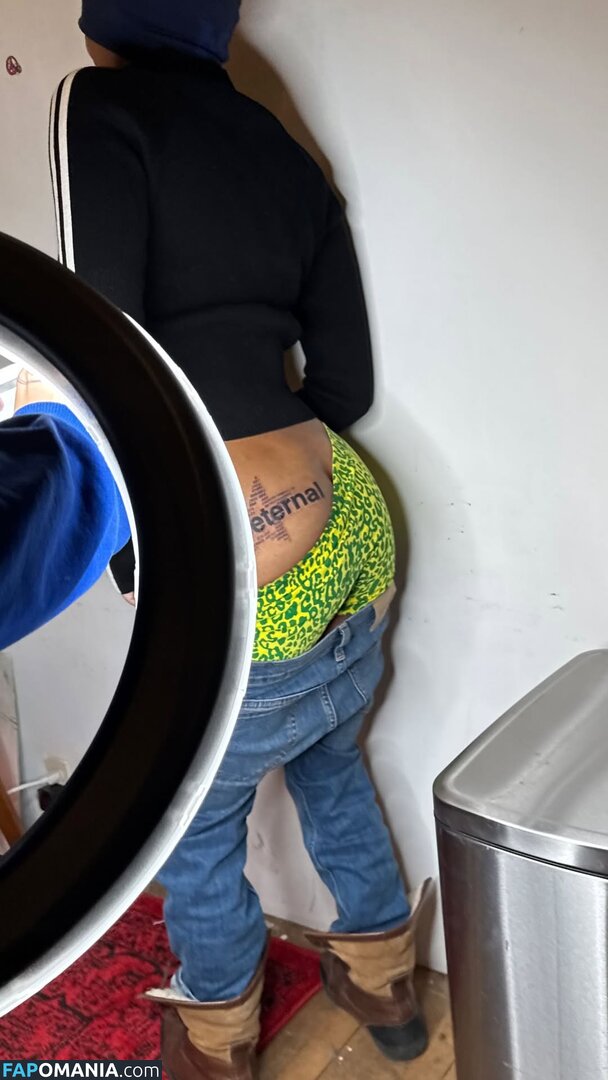BABYOSAMA / Baby Osama / Baby Osamaa / babyosamaaaaaaaaaaaa Çıplak OnlyFans  Sızdırılmış Fotoğraf #1