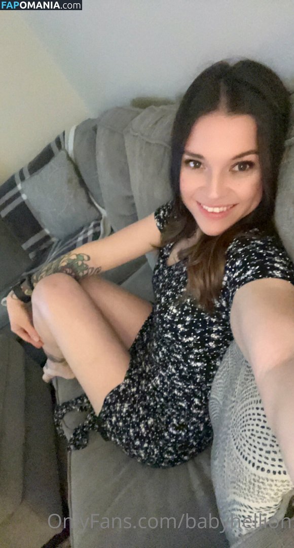 babyhellion Çıplak OnlyFans  Sızdırılmış Fotoğraf #29