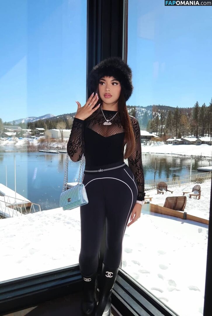 babycali / babyycalle / notbabycalle Çıplak OnlyFans  Sızdırılmış Fotoğraf #2