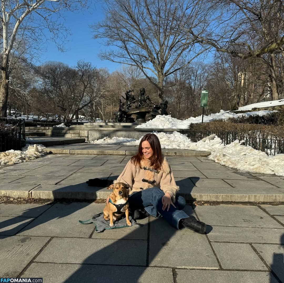 Bailee Madison / baileemadison / bailey_madis0n Çıplak OnlyFans  Sızdırılmış Fotoğraf #22