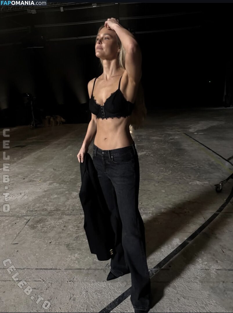 Bar Refaeli / bar.refaeli / barrefaeli / https: Çıplak OnlyFans  Sızdırılmış Fotoğraf #240