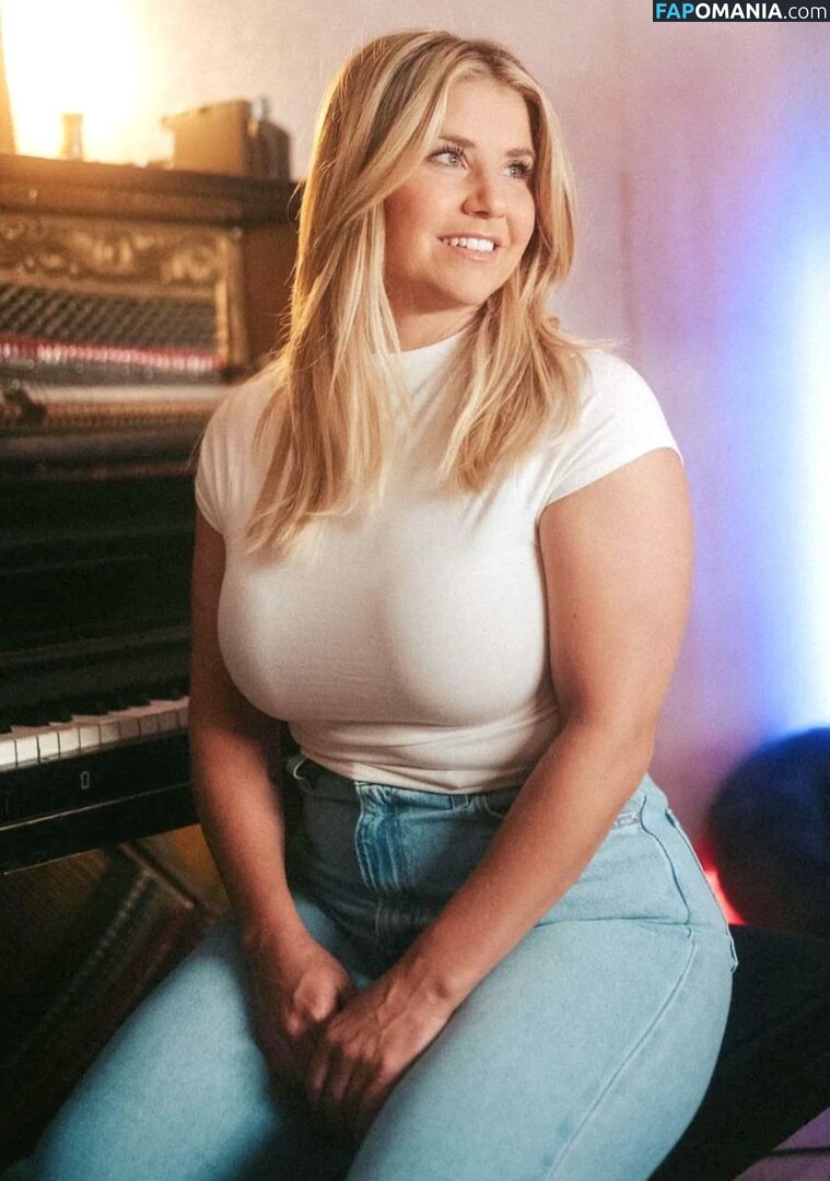 Beatrice Egli / beatrice_egli_offiziell Çıplak OnlyFans  Sızdırılmış Fotoğraf #13