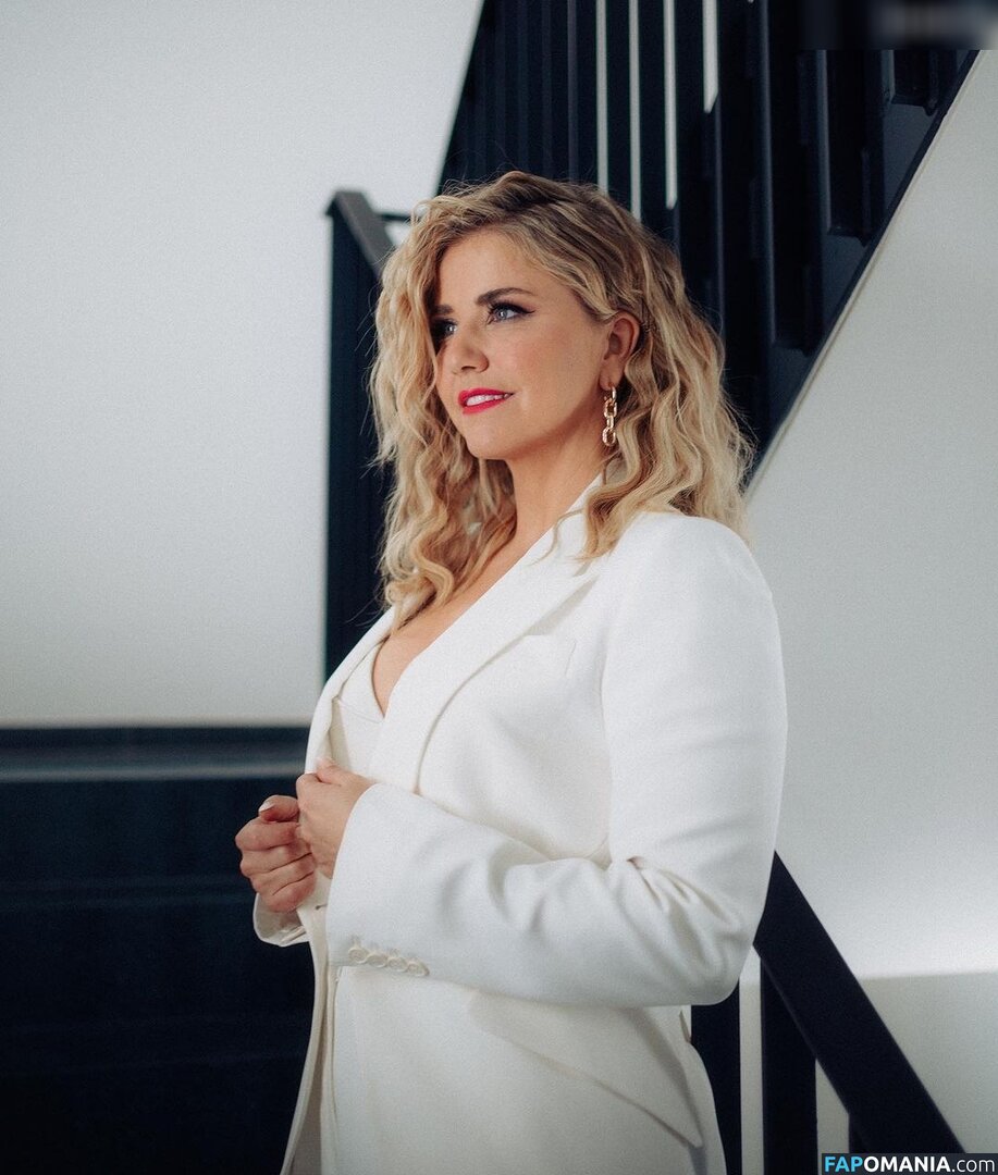 Beatrice Egli / beatrice_egli_offiziell Çıplak OnlyFans  Sızdırılmış Fotoğraf #240