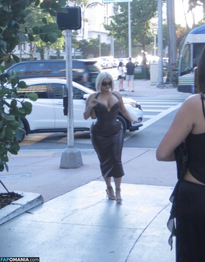 Bebe Rexha / beberexha / skylinevexx Çıplak OnlyFans  Sızdırılmış Fotoğraf #454