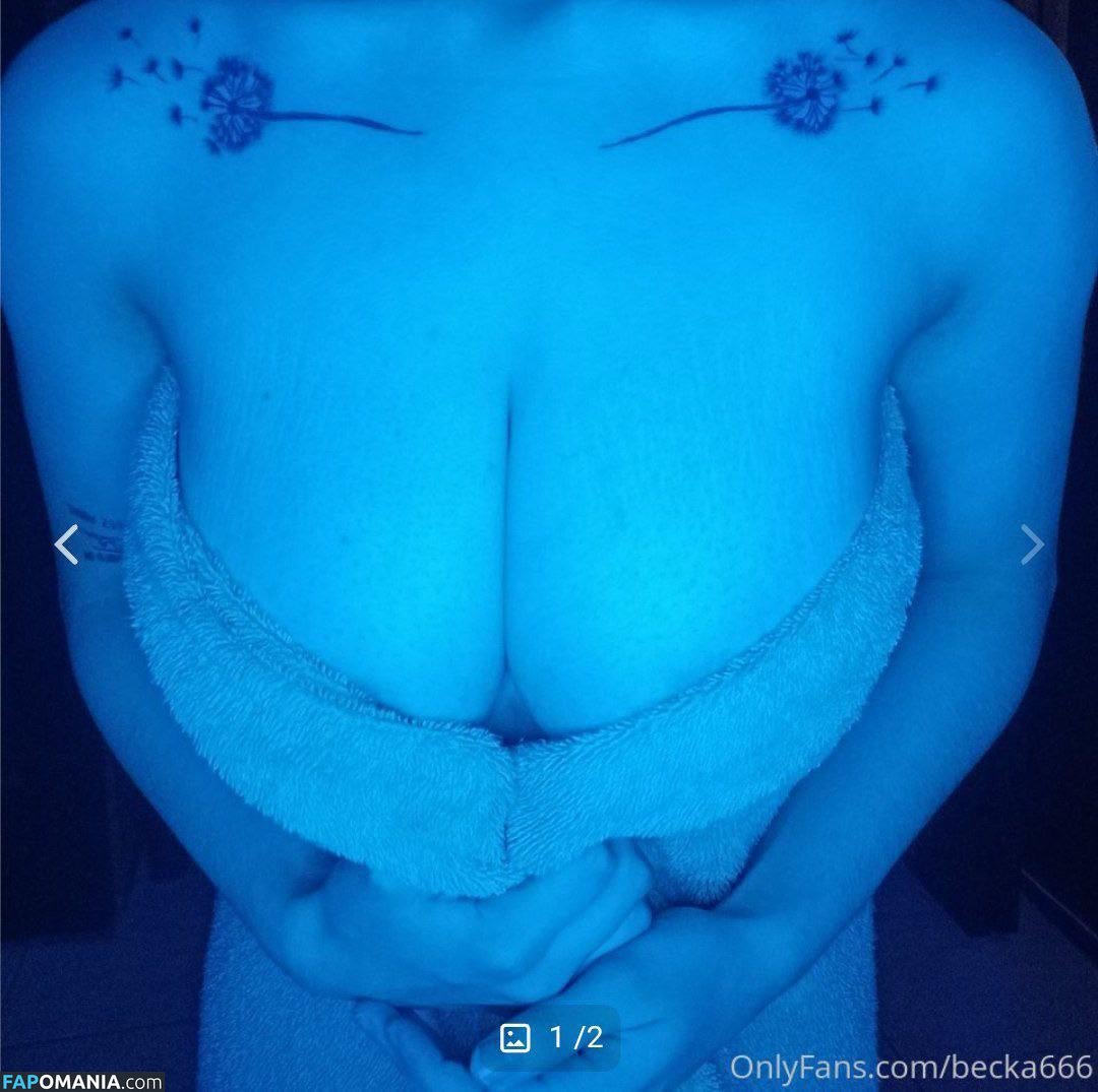Becka666 / Rebepunks666 Çıplak OnlyFans  Sızdırılmış Fotoğraf #9