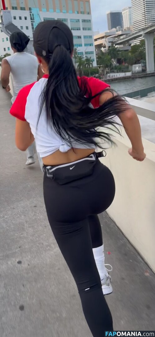 Becky G / iambeckyg / therealbeckyg Çıplak OnlyFans  Sızdırılmış Fotoğraf #1045