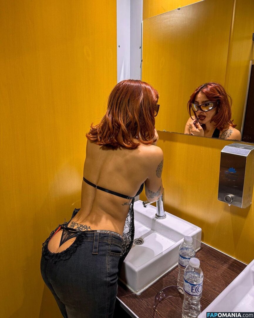 Belenegri / La Chilena / Lachilenabelu Çıplak OnlyFans  Sızdırılmış Fotoğraf #1