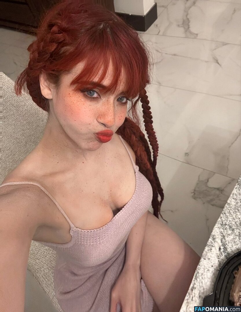 Bella Dueñas Çıplak OnlyFans  Sızdırılmış Fotoğraf #2