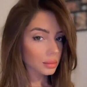 Bella_mnz