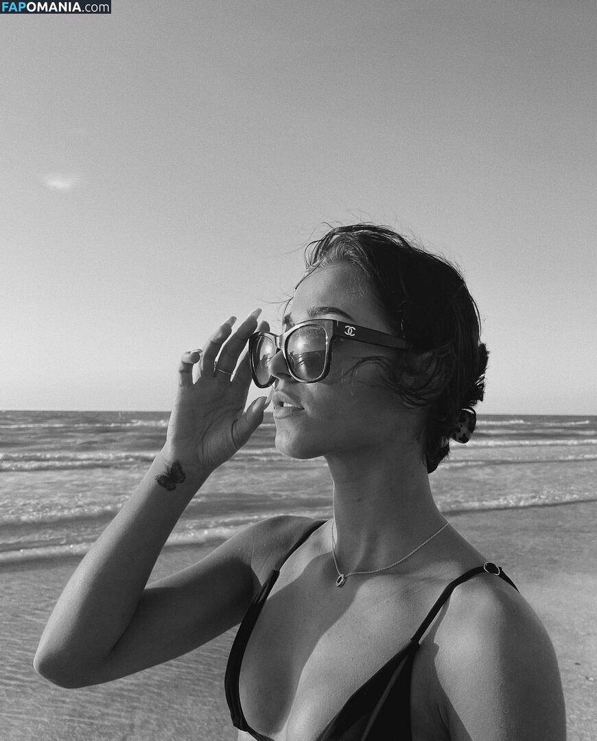 Bella / bellahadid / bellaraee Çıplak OnlyFans  Sızdırılmış Fotoğraf #5