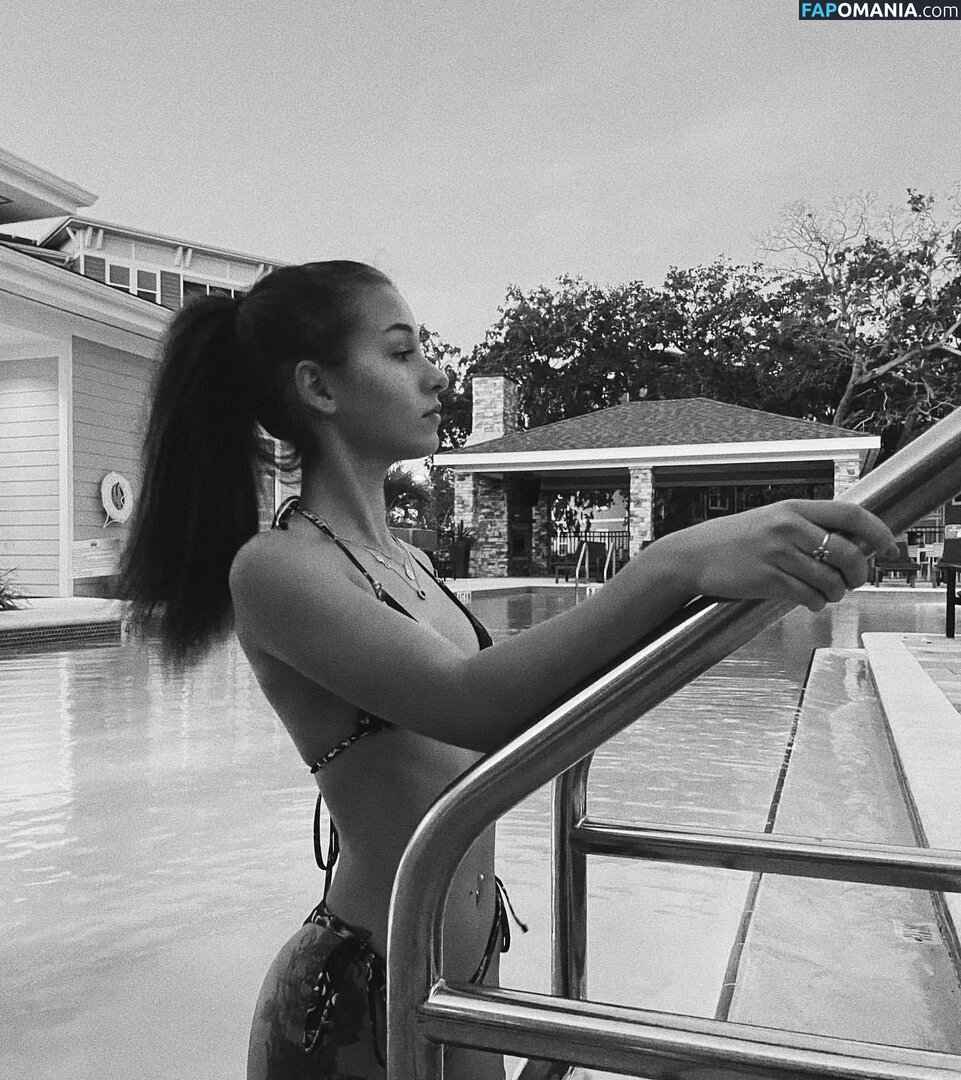 Bella / bellahadid / bellaraee Çıplak OnlyFans  Sızdırılmış Fotoğraf #10