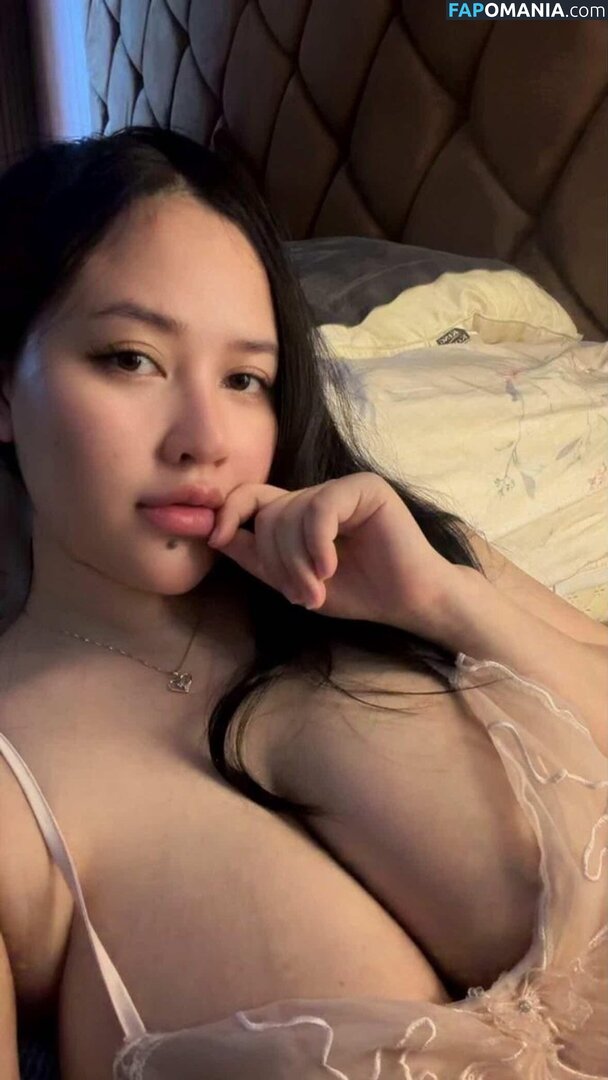 Berlian Ochi / kimberlyawh99 Çıplak OnlyFans  Sızdırılmış Fotoğraf #1
