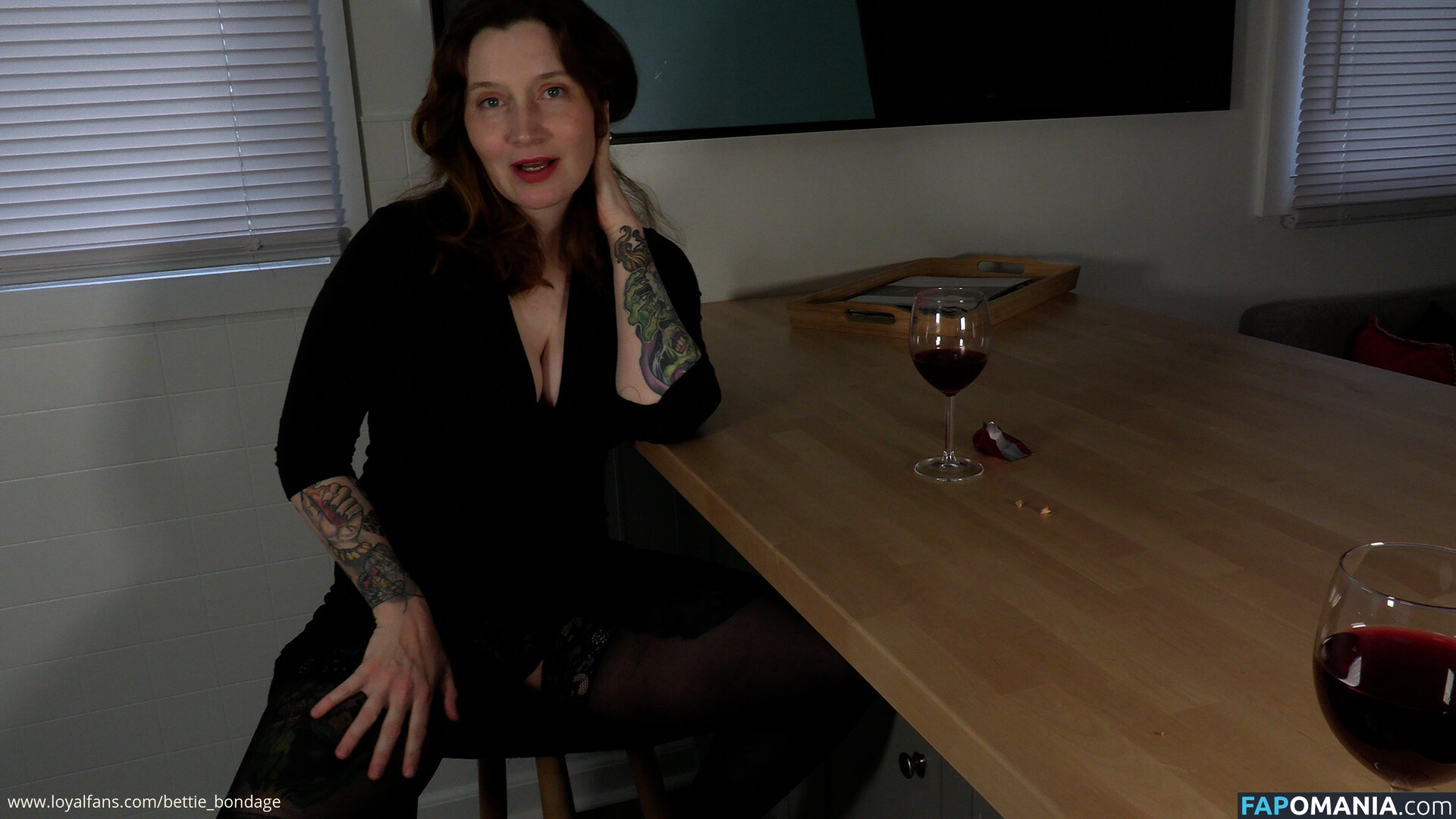 Bettie Bondage / __bettiebee / bettie_bondage Çıplak OnlyFans  Sızdırılmış Fotoğraf #440