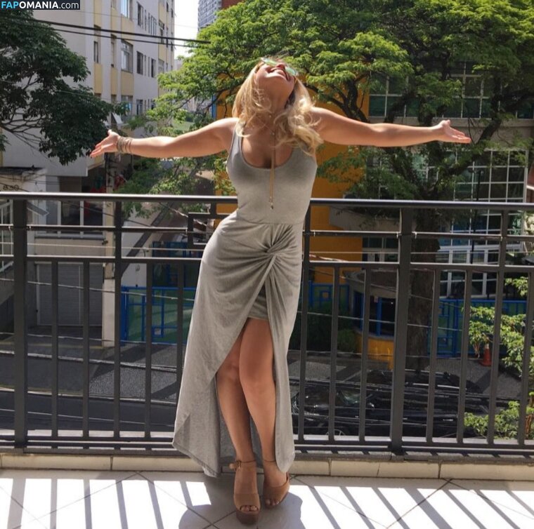 Bianca Alencar / Dubladora / Voice actress / biancaalencarof / biancaalencaroficial Çıplak OnlyFans  Sızdırılmış Fotoğraf #7