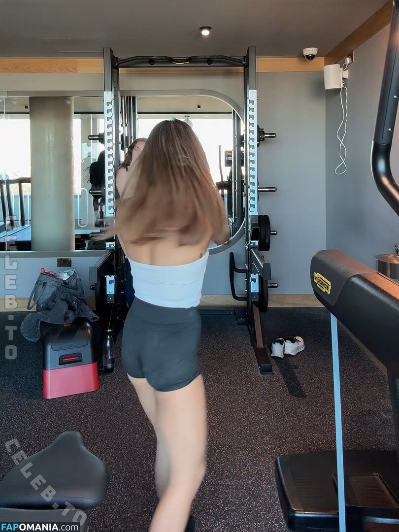 Bianca Bustamante / https: / racerbia Çıplak OnlyFans  Sızdırılmış Fotoğraf #22