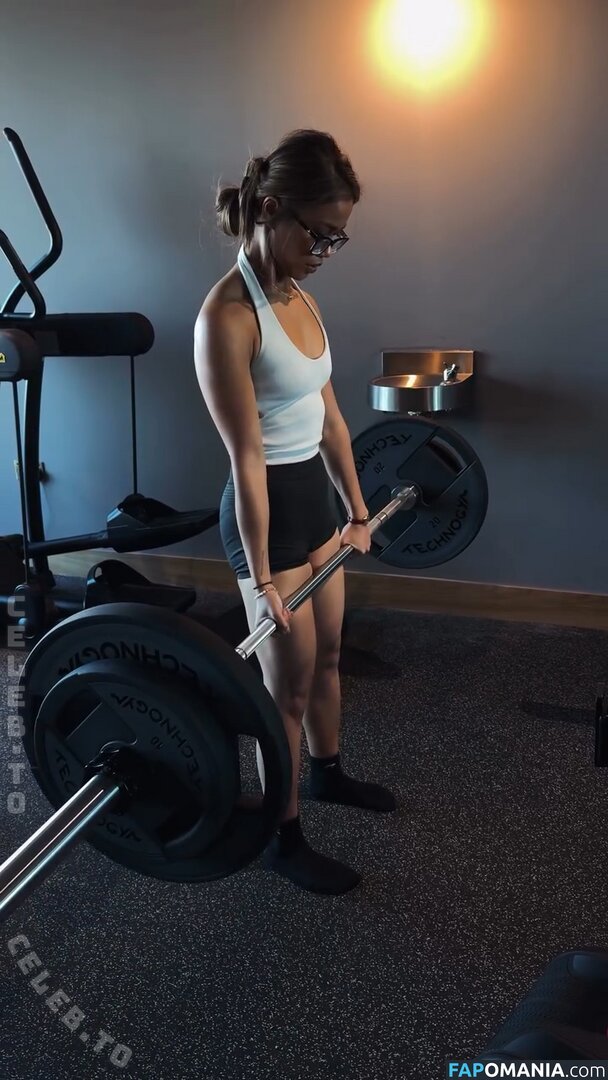 Bianca Bustamante / https: / racerbia Çıplak OnlyFans  Sızdırılmış Fotoğraf #23