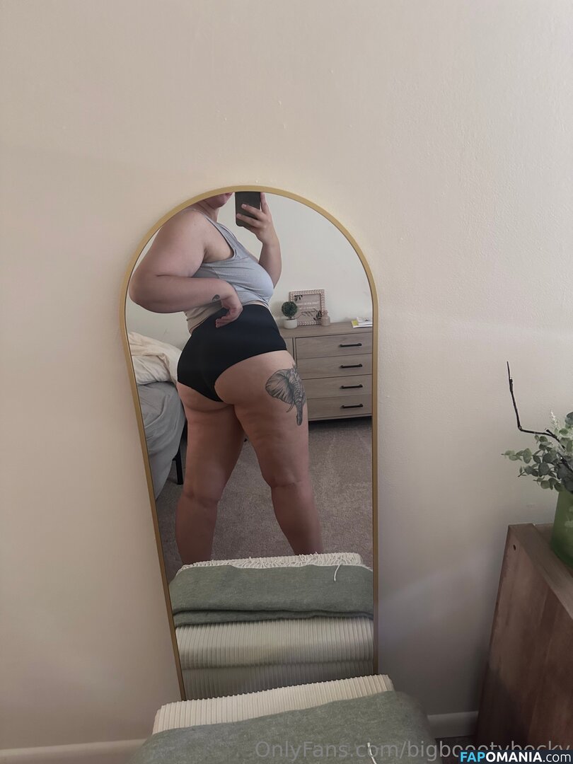 bigboootybecky / bigbootybecka_ Çıplak OnlyFans  Sızdırılmış Fotoğraf #8