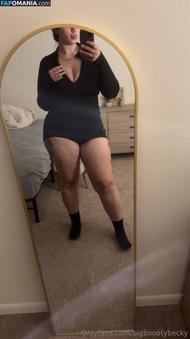bigboootybecky / bigbootybecka_ Çıplak OnlyFans  Sızdırılmış Fotoğraf #10