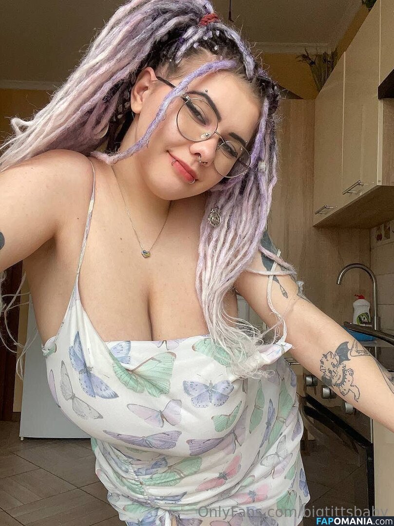 big.tits.baby.on.holiday / bigtittsbaby Çıplak OnlyFans  Sızdırılmış Fotoğraf #1