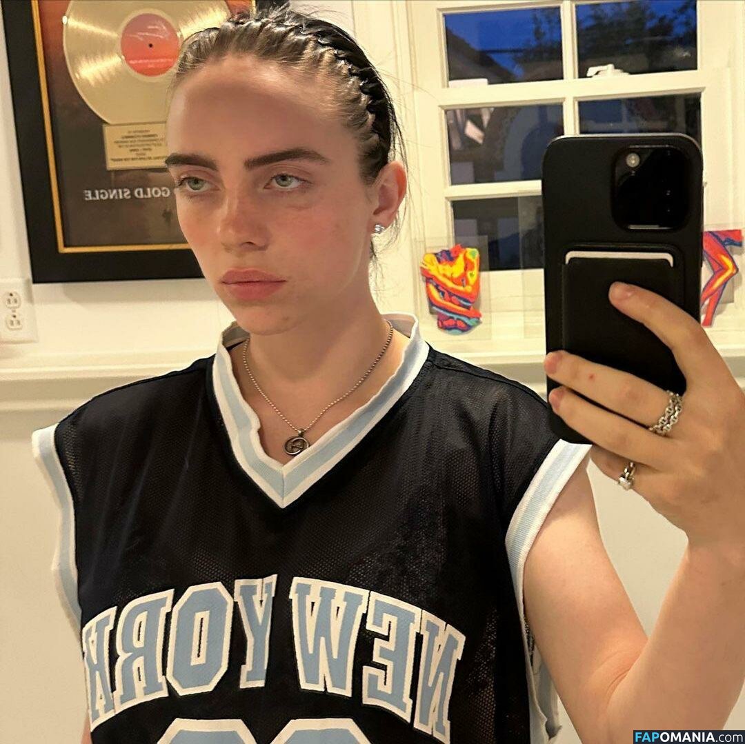 Billie Eilish / Fake / billeeilish / billieeilish Çıplak OnlyFans  Sızdırılmış Fotoğraf #36