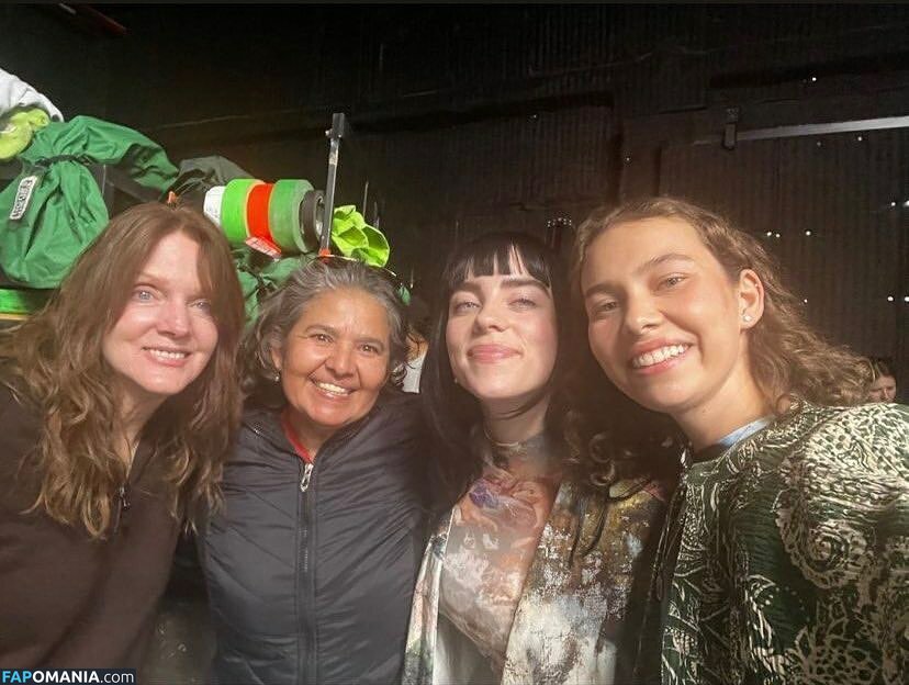 Billie Eilish / Fake / billeeilish / billieeilish Çıplak OnlyFans  Sızdırılmış Fotoğraf #383