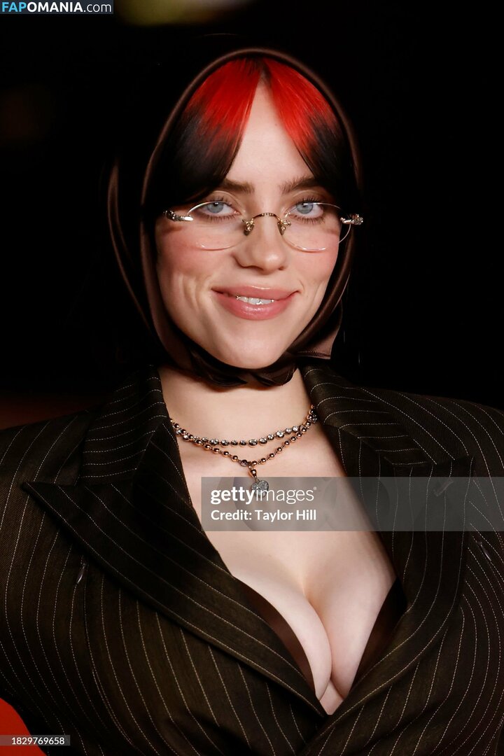 Billie Eilish / Fake / billeeilish / billieeilish Çıplak OnlyFans  Sızdırılmış Fotoğraf #926