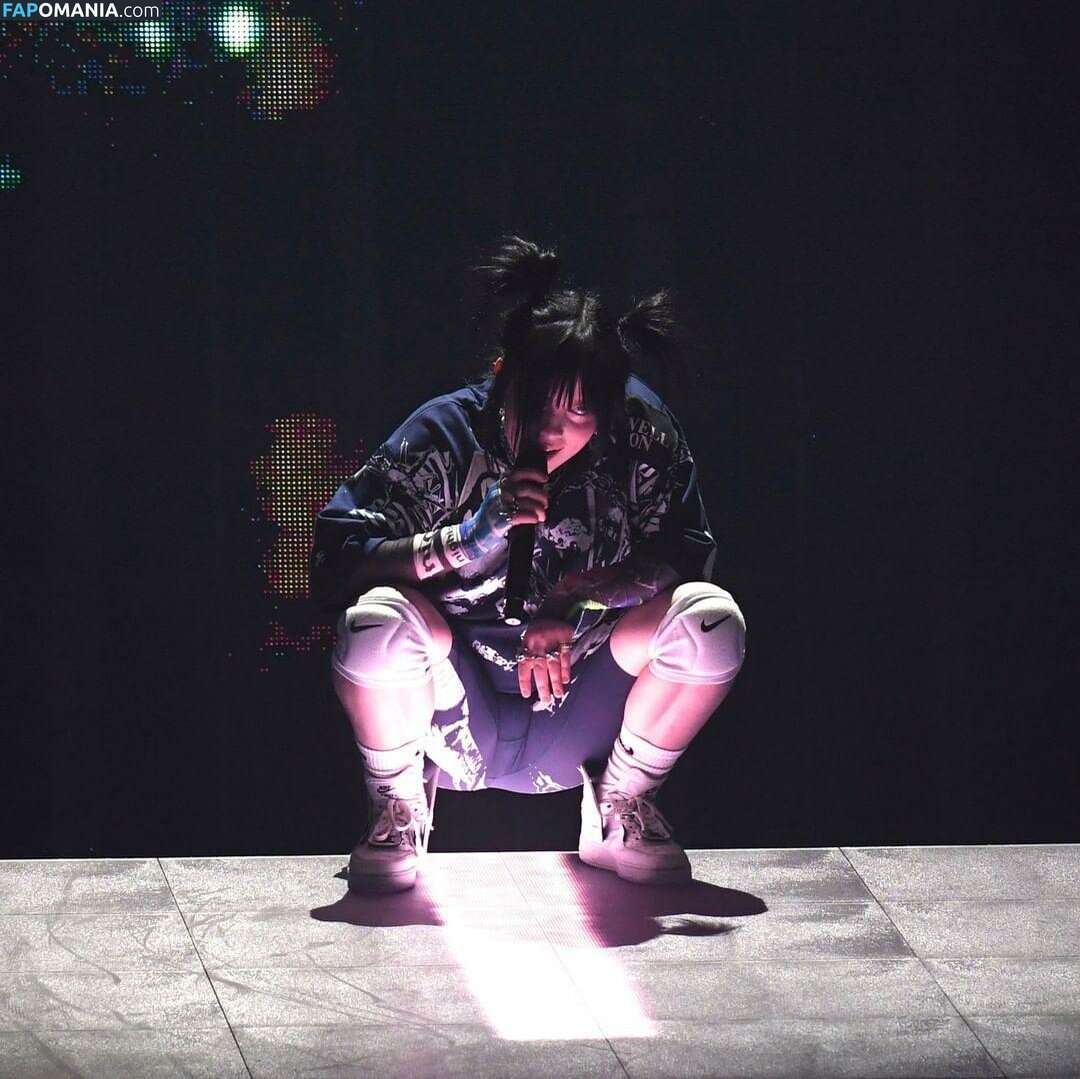 Billie Eilish / Fake / billeeilish / billieeilish Çıplak OnlyFans  Sızdırılmış Fotoğraf #1003