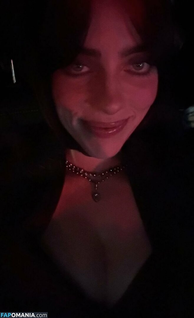 Billie Eilish / Fake / billeeilish / billieeilish Çıplak OnlyFans  Sızdırılmış Fotoğraf #2196