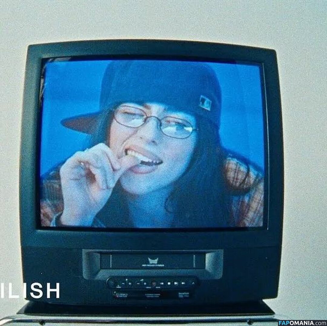 Billie Eilish / Fake / billeeilish / billieeilish Çıplak OnlyFans  Sızdırılmış Fotoğraf #2211