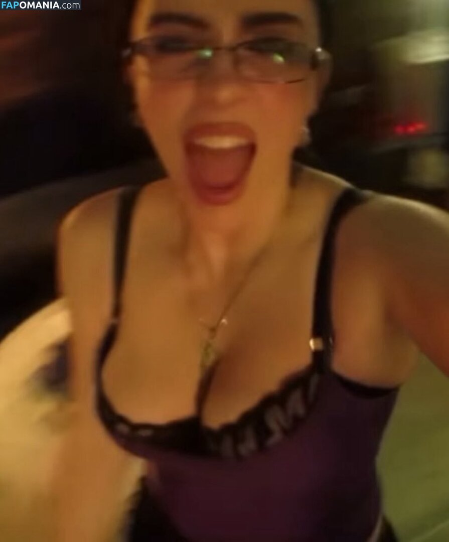 Billie Eilish / Fake / billeeilish / billieeilish Çıplak OnlyFans  Sızdırılmış Fotoğraf #2230