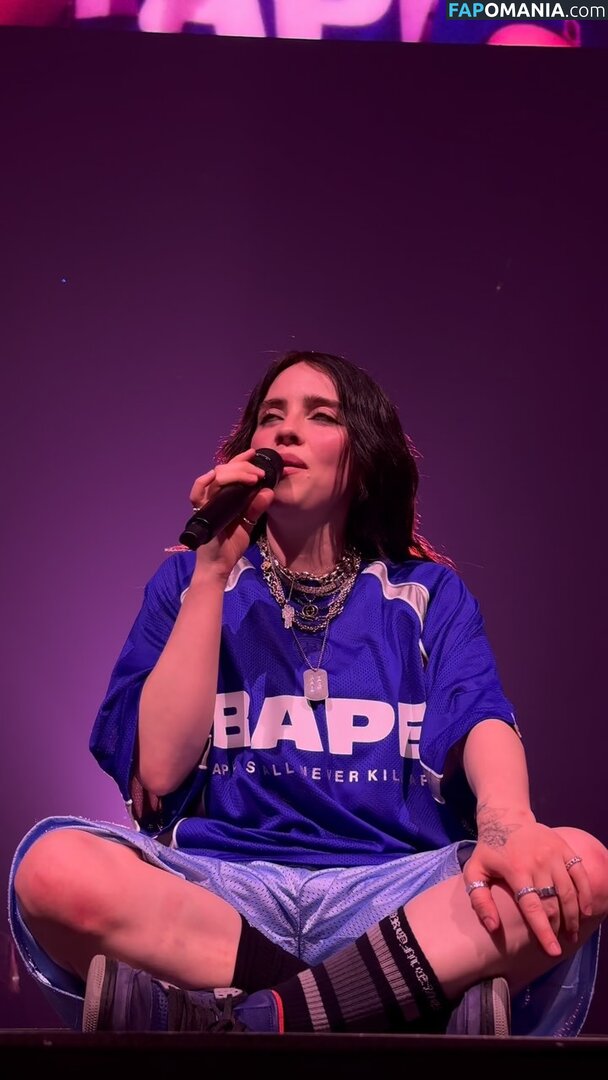 Billie Eilish / Fake / billeeilish / billieeilish Çıplak OnlyFans  Sızdırılmış Fotoğraf #2254