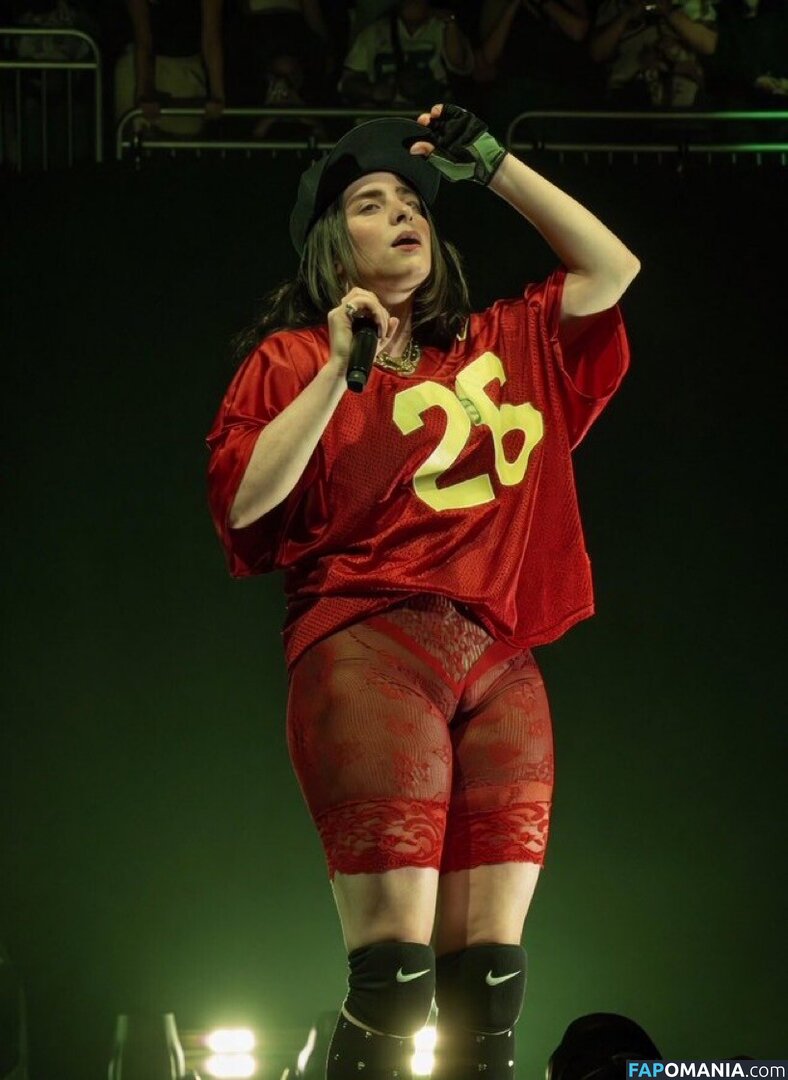Billie Eilish / Fake / billeeilish / billieeilish Çıplak OnlyFans  Sızdırılmış Fotoğraf #2280