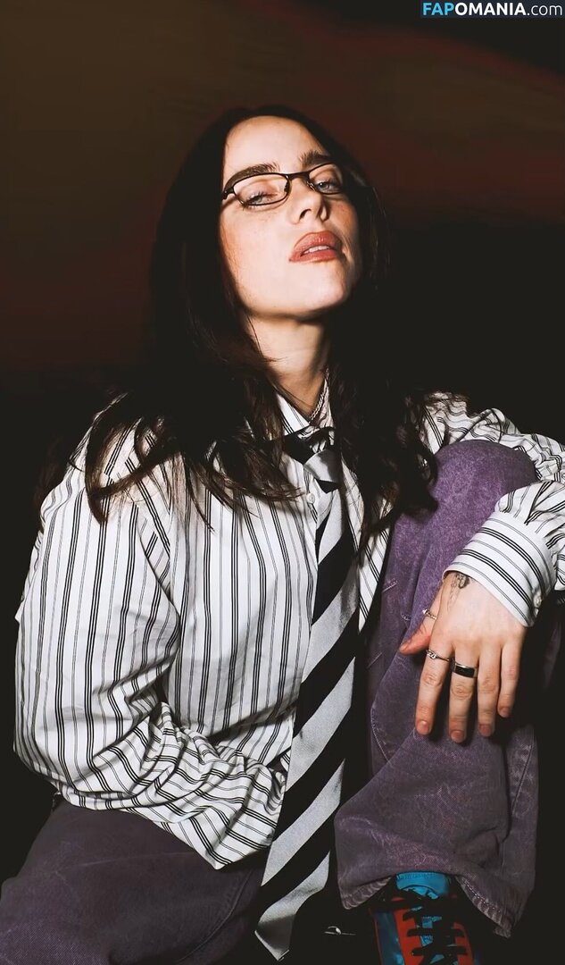 Billie Eilish / Fake / billeeilish / billieeilish Çıplak OnlyFans  Sızdırılmış Fotoğraf #2297
