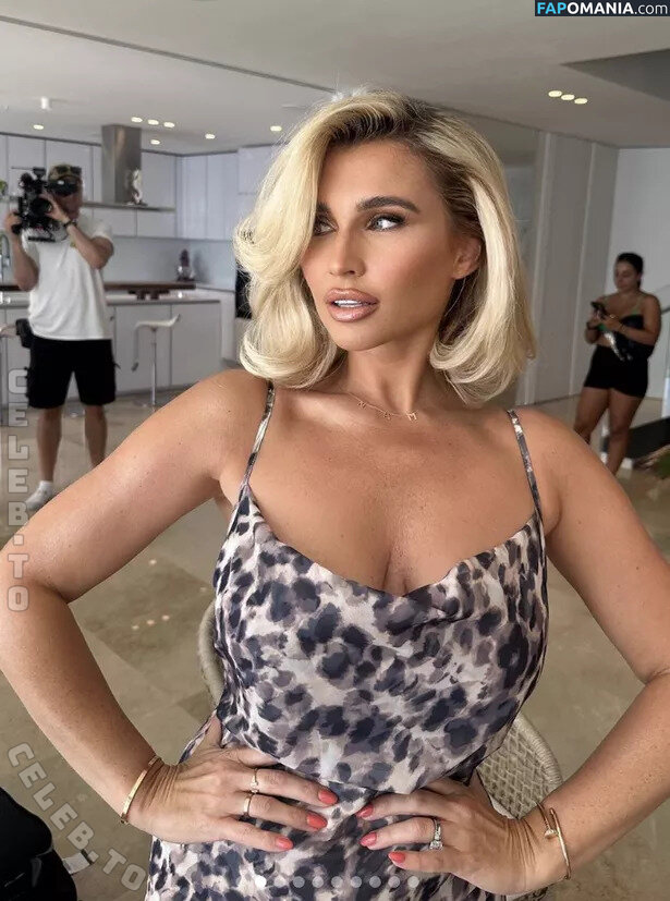 Billie Shepherd / billieshepherdofficial Çıplak OnlyFans  Sızdırılmış Fotoğraf #2