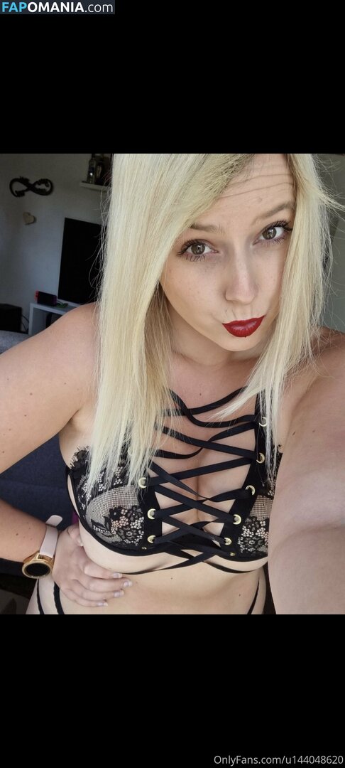 blondigirlll Çıplak OnlyFans  Sızdırılmış Fotoğraf #2