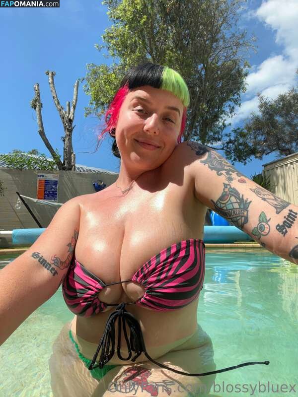 Blossy Blue Vip / blossybluex Çıplak OnlyFans  Sızdırılmış Fotoğraf #1