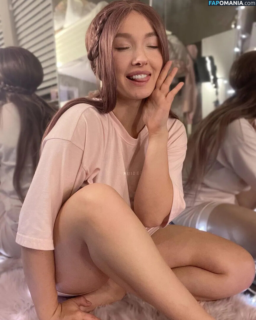 BluTube / orchidsandhoney / therealroyalblu Çıplak OnlyFans  Sızdırılmış Fotoğraf #70