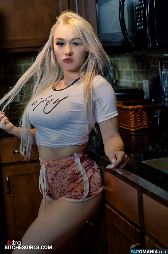 BluTube / orchidsandhoney / therealroyalblu Çıplak OnlyFans  Sızdırılmış Fotoğraf #72