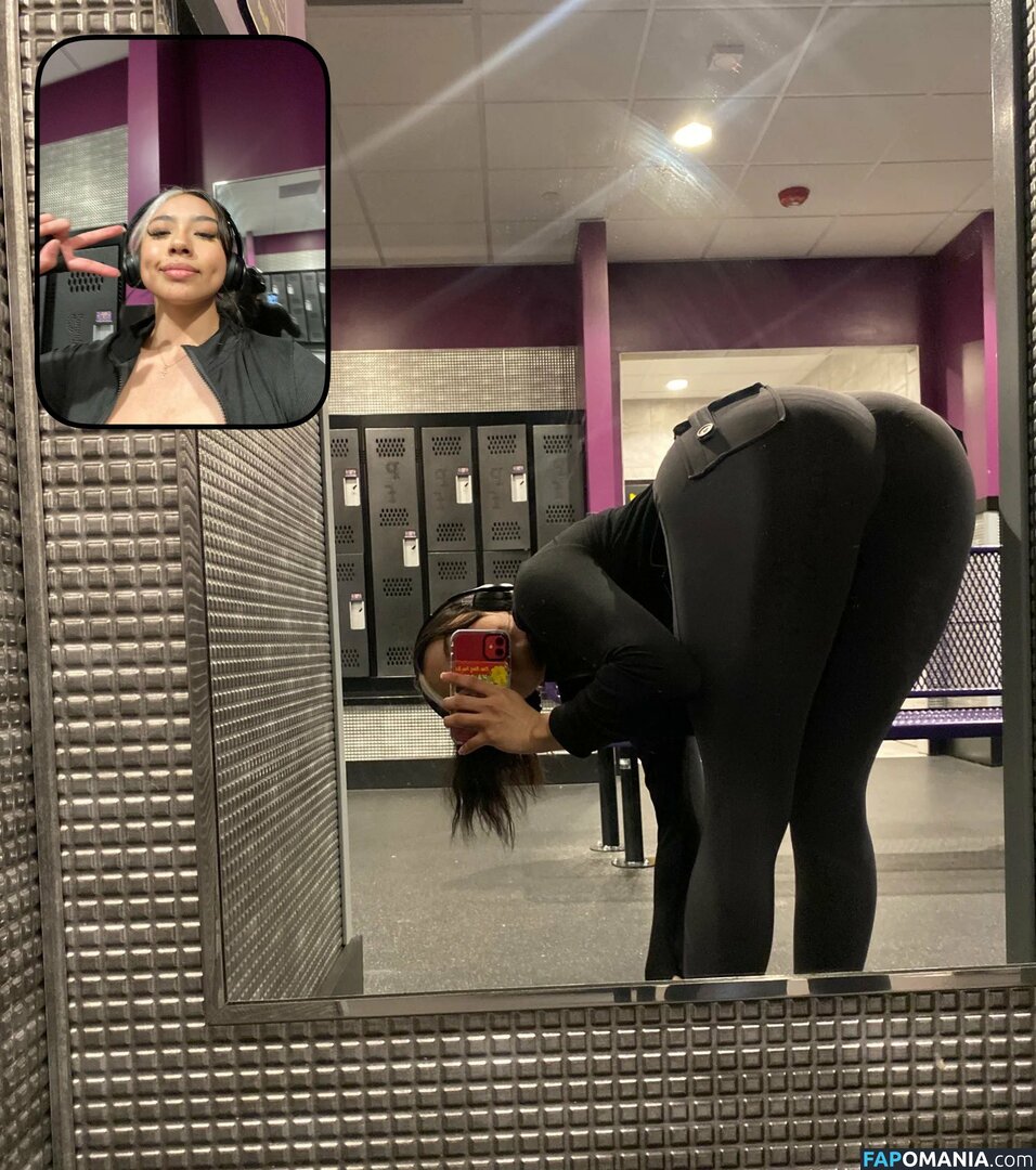 222harumii / bodyby.harumiii / emily_hernandez / harumi Çıplak OnlyFans  Sızdırılmış Fotoğraf #25