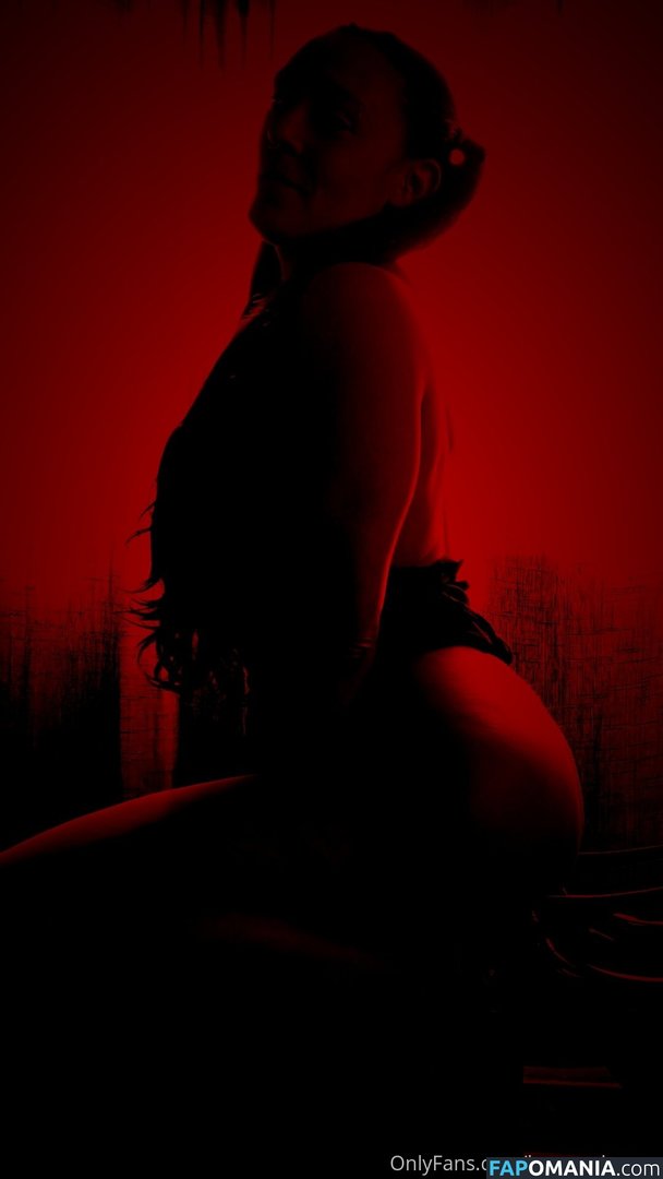 bossbitch_eleanor / bossbitchesinc_ Çıplak OnlyFans  Sızdırılmış Fotoğraf #10