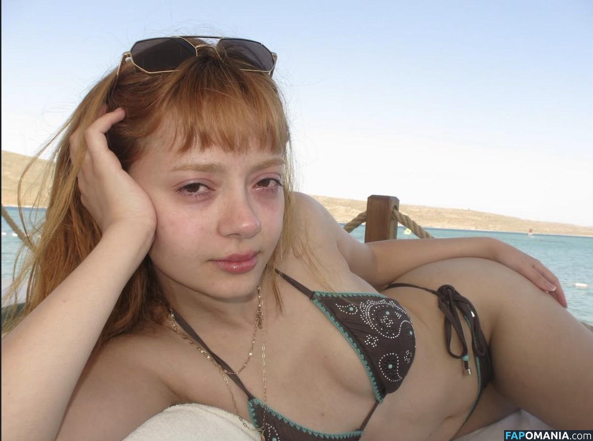 Büşra Zeynep Çetin Çıplak OnlyFans  Sızdırılmış Fotoğraf #9