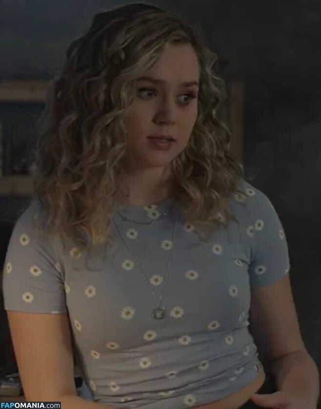 Brec Bassinger / brecbassinger Çıplak OnlyFans  Sızdırılmış Fotoğraf #255