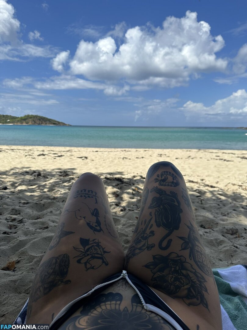 Brookemarkhaa / TattedTeddy / bmarkhaa Çıplak OnlyFans  Sızdırılmış Fotoğraf #1