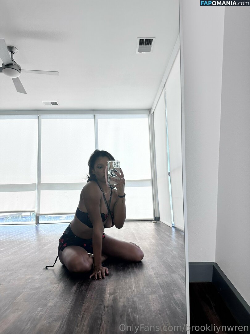 Brookliyn Wren / brookliyn_wren / brookliynwren / helloBROOKLIYN Çıplak OnlyFans  Sızdırılmış Fotoğraf #742