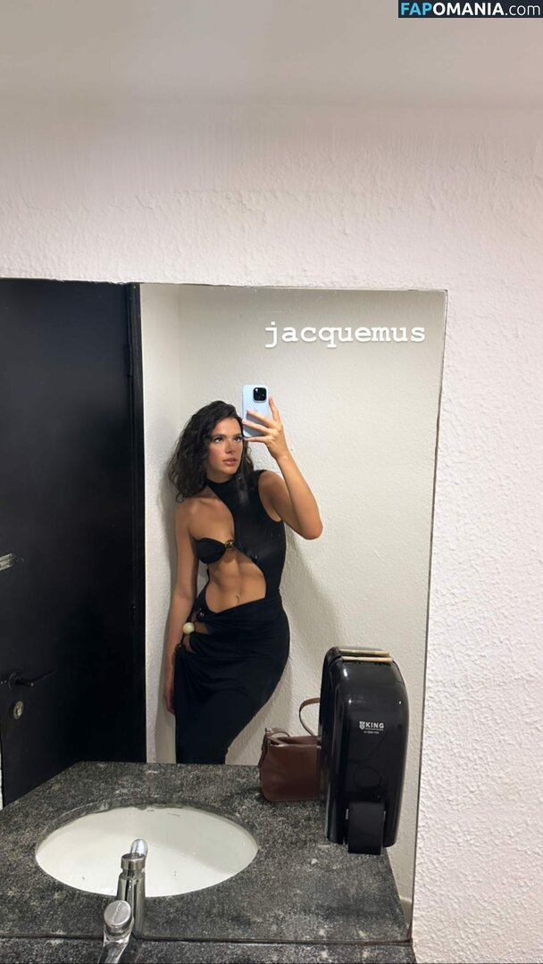 BruMarquezine / Bruna Marquezine / brunamarquezine / https: Çıplak OnlyFans  Sızdırılmış Fotoğraf #53
