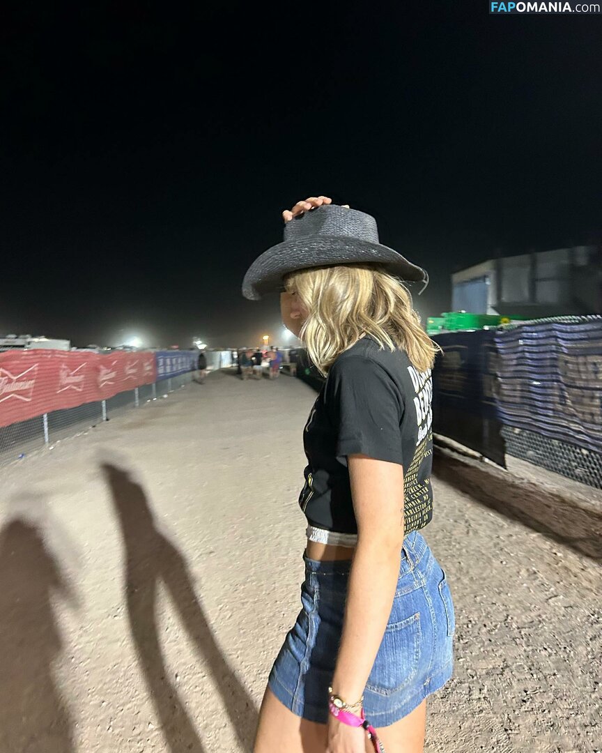 Brynn Rumfallo / brynnrumfallo Çıplak OnlyFans  Sızdırılmış Fotoğraf #197