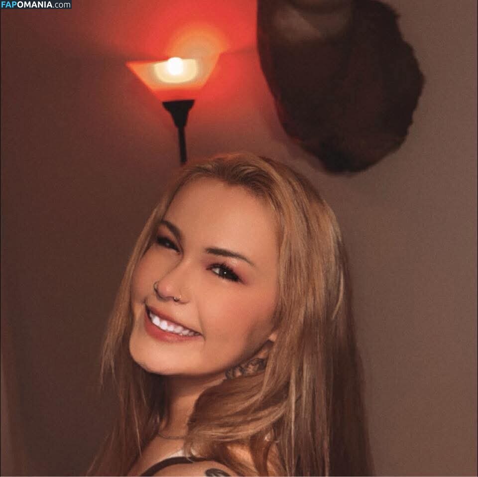 Busty Kristen from Iowa Çıplak OnlyFans  Sızdırılmış Fotoğraf #2