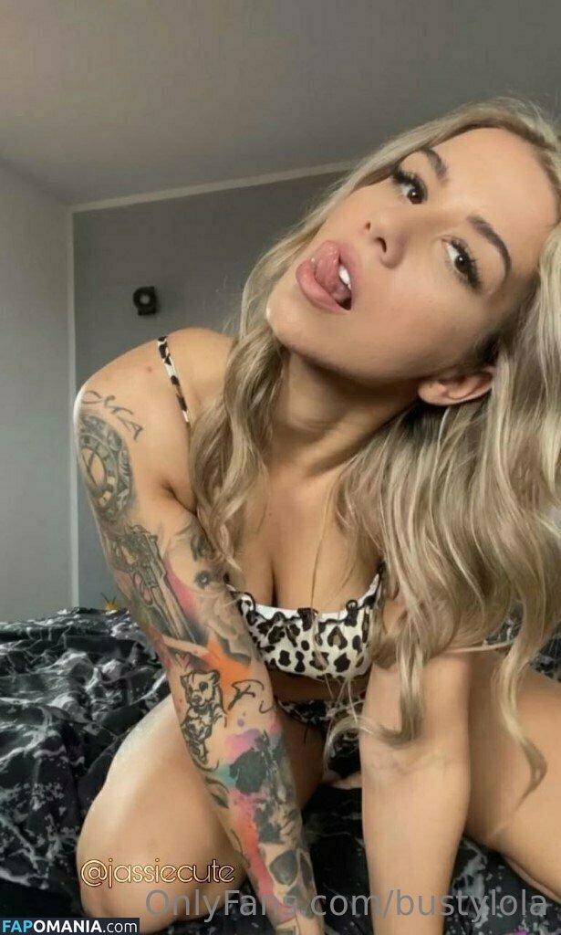 bustylola / bustylola.madrid Çıplak OnlyFans  Sızdırılmış Fotoğraf #71