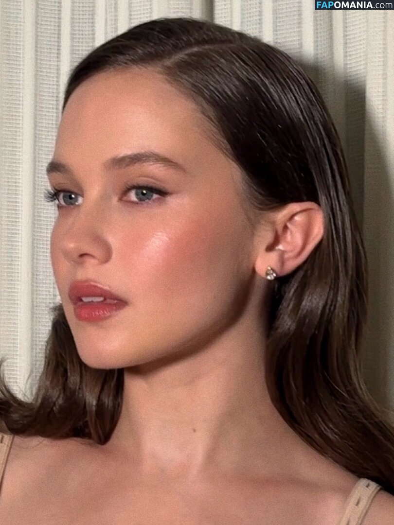 Cailee Spaeny / caileespaeny Çıplak OnlyFans  Sızdırılmış Fotoğraf #293